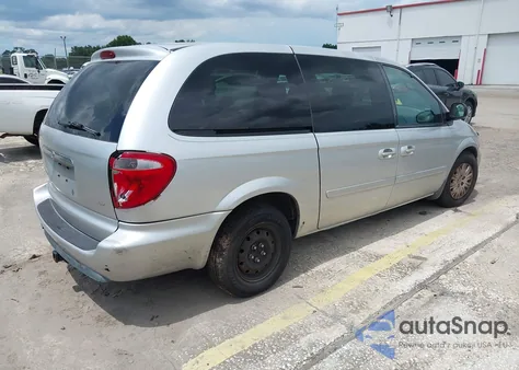 2005 Chrysler Town & Country Lx from USA, damaged, VIN 2C4GP44R25R124424